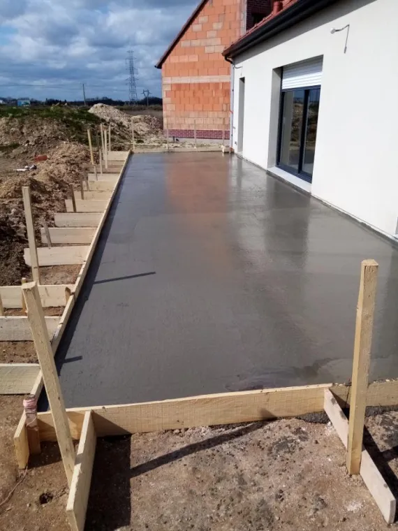 Réalisation d'une dalle béton proche de Roubaix, Société Nouvelle LOUBERT