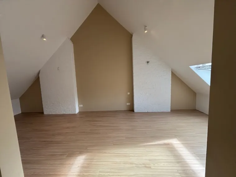 Pose de parquet dans une chambre à Wasquehal, Roubaix, Société Nouvelle LOUBERT
