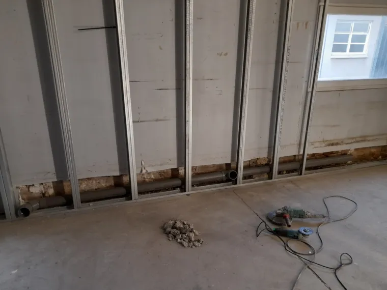 Travaux d'isolation, de rénovation et d'aménagement d'un local commercial à Lomme, Roubaix, Société Nouvelle LOUBERT