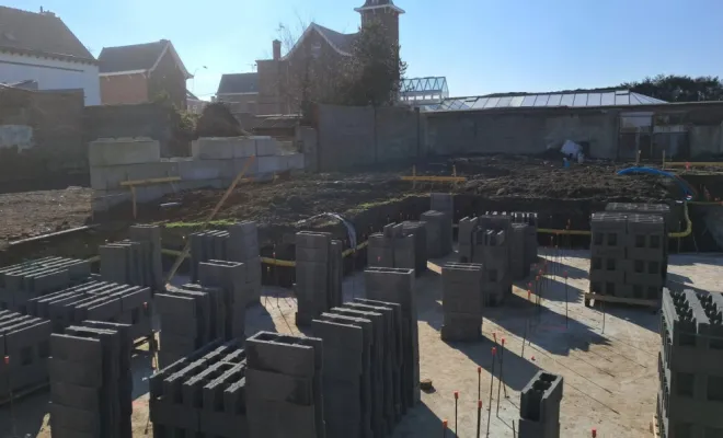 Construction d'une dalle béton pour une maison individuelle à Allennes-les-Marais