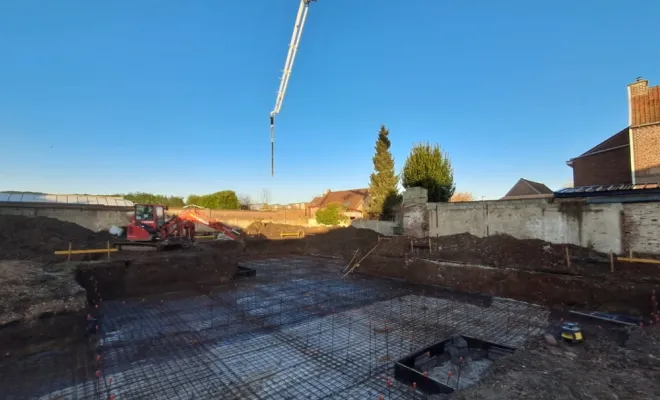 Construction des fondations d'une maison individuelle à Allennes-les-Marais