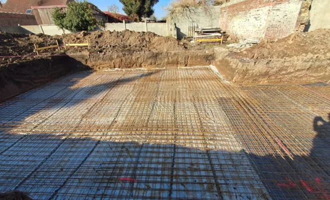 Construction des fondations d'une maison individuelle à Allennes-les-Marais