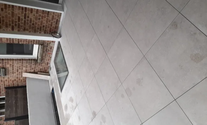 Pose de carrelage, Croix, Société Nouvelle LOUBERT