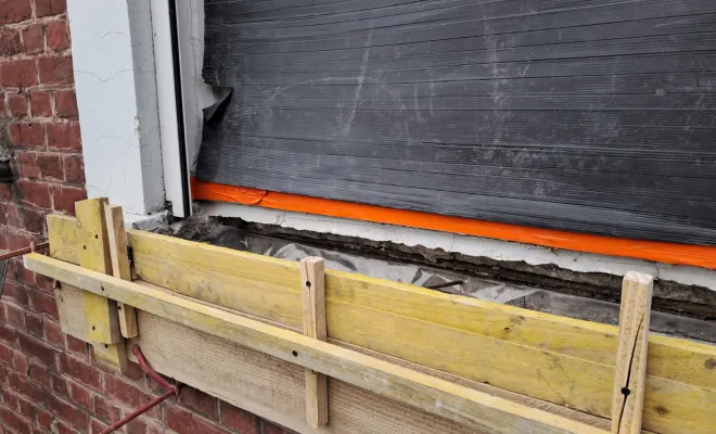 Travaux de maçonnerie : création d'appuis de fenêtre à croix, Roubaix, Société Nouvelle LOUBERT