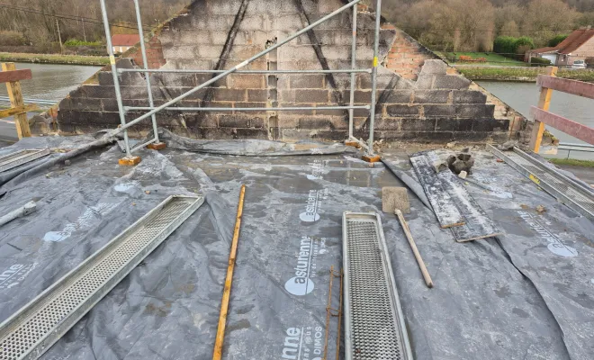 Travaux de rénovation d'une maison et toiture à Watten, Roubaix, Société Nouvelle LOUBERT