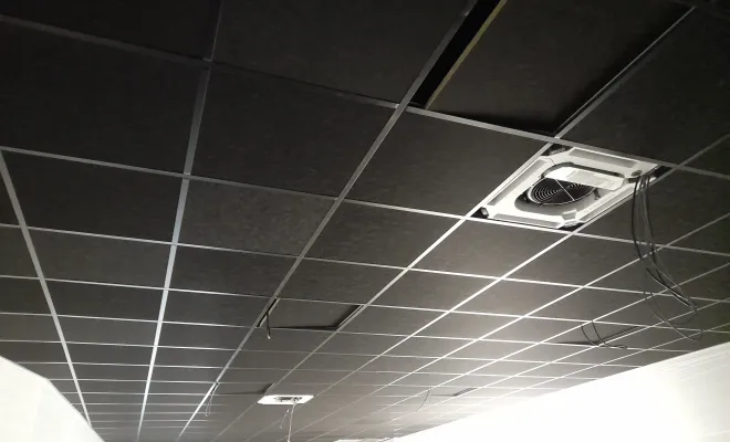 Création d'un faux plafond en dalles minérales noires y compris isolation acoustique et thermique à Lambersart, Roubaix, Société Nouvelle LOUBERT